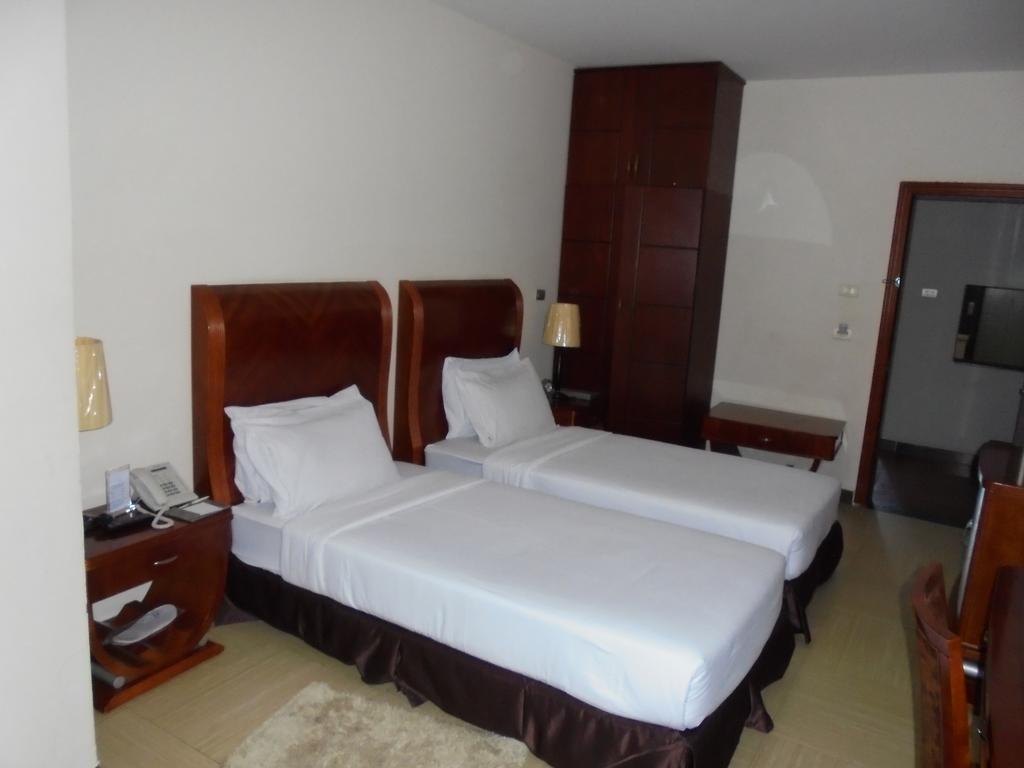 Aphrodite International Hotel Adís Abeba Habitación foto